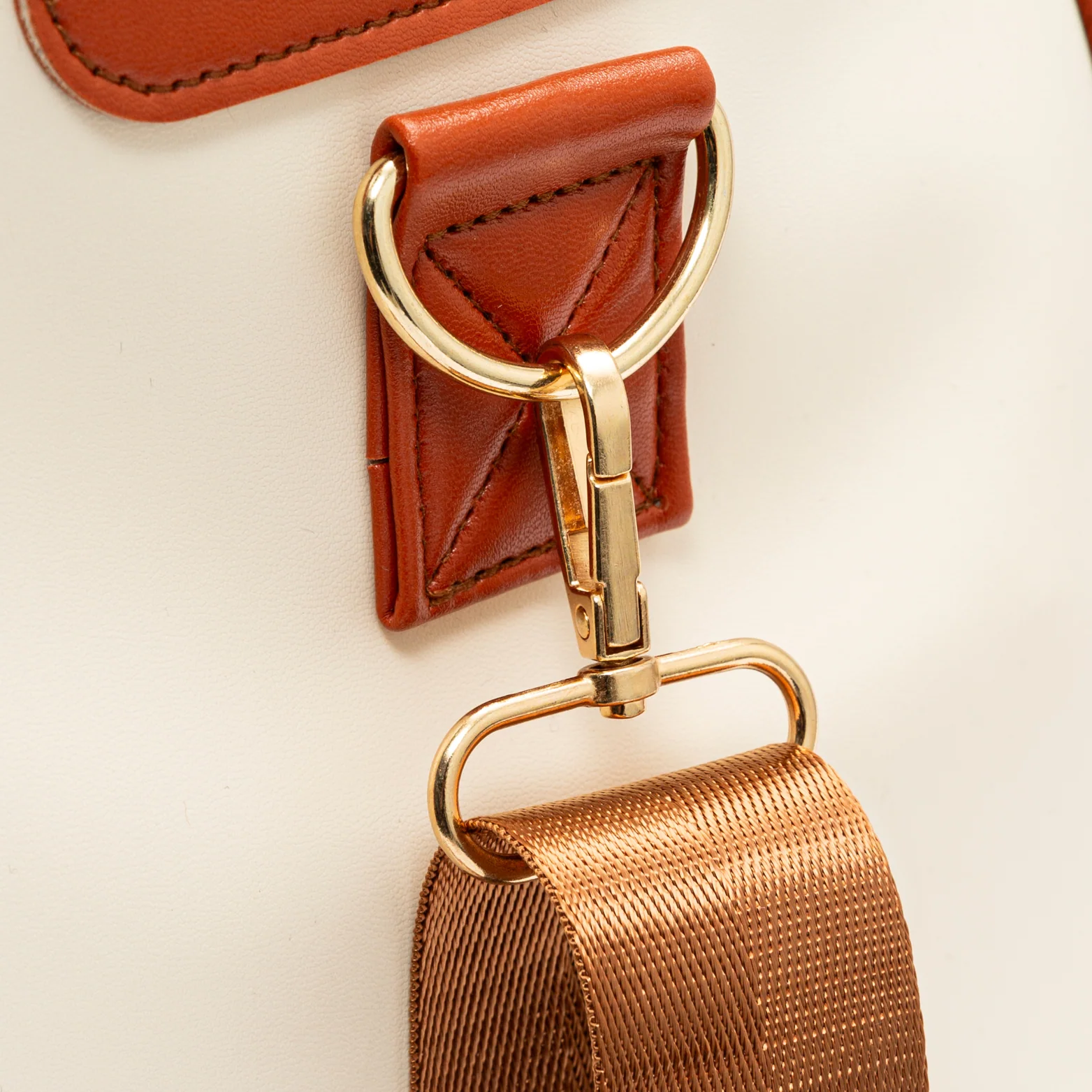 Luhxe Travel Bag (Christmas Sale) - Image 10